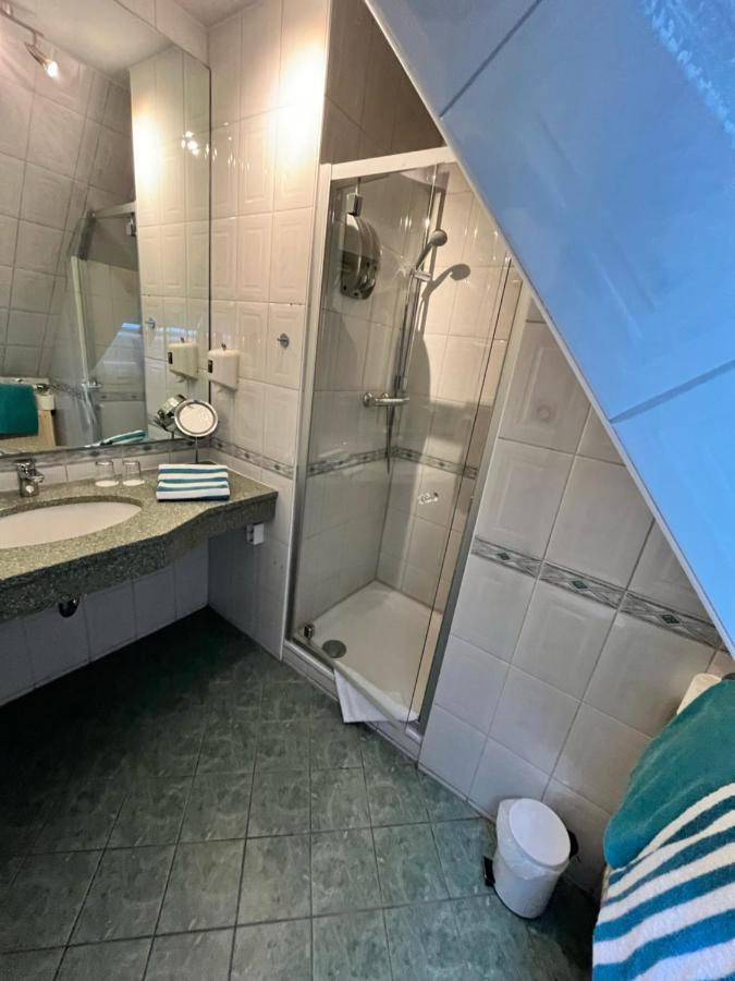 Hotel Am Elisabethufer 积发 外观 照片