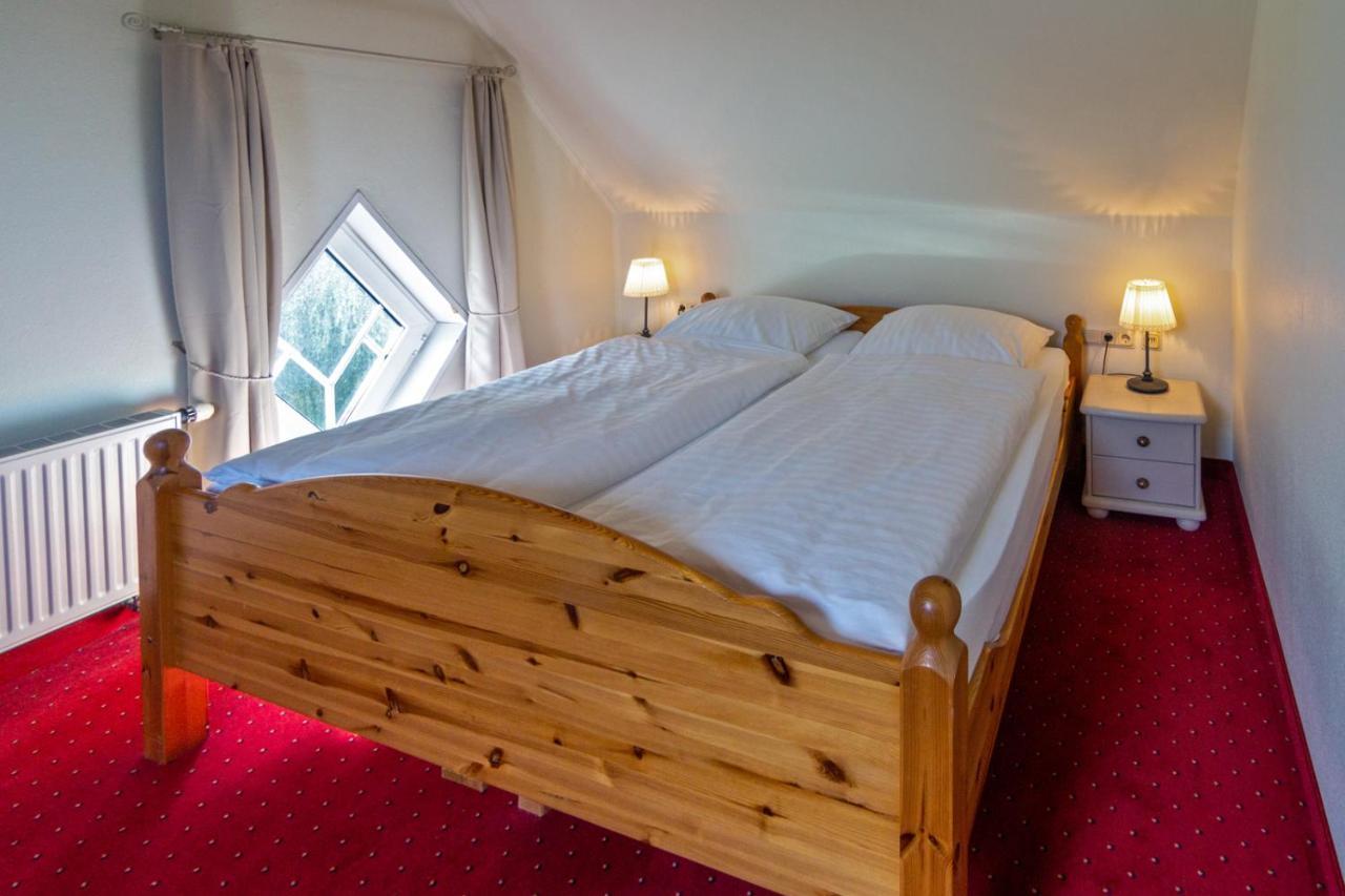 Hotel Am Elisabethufer 积发 外观 照片
