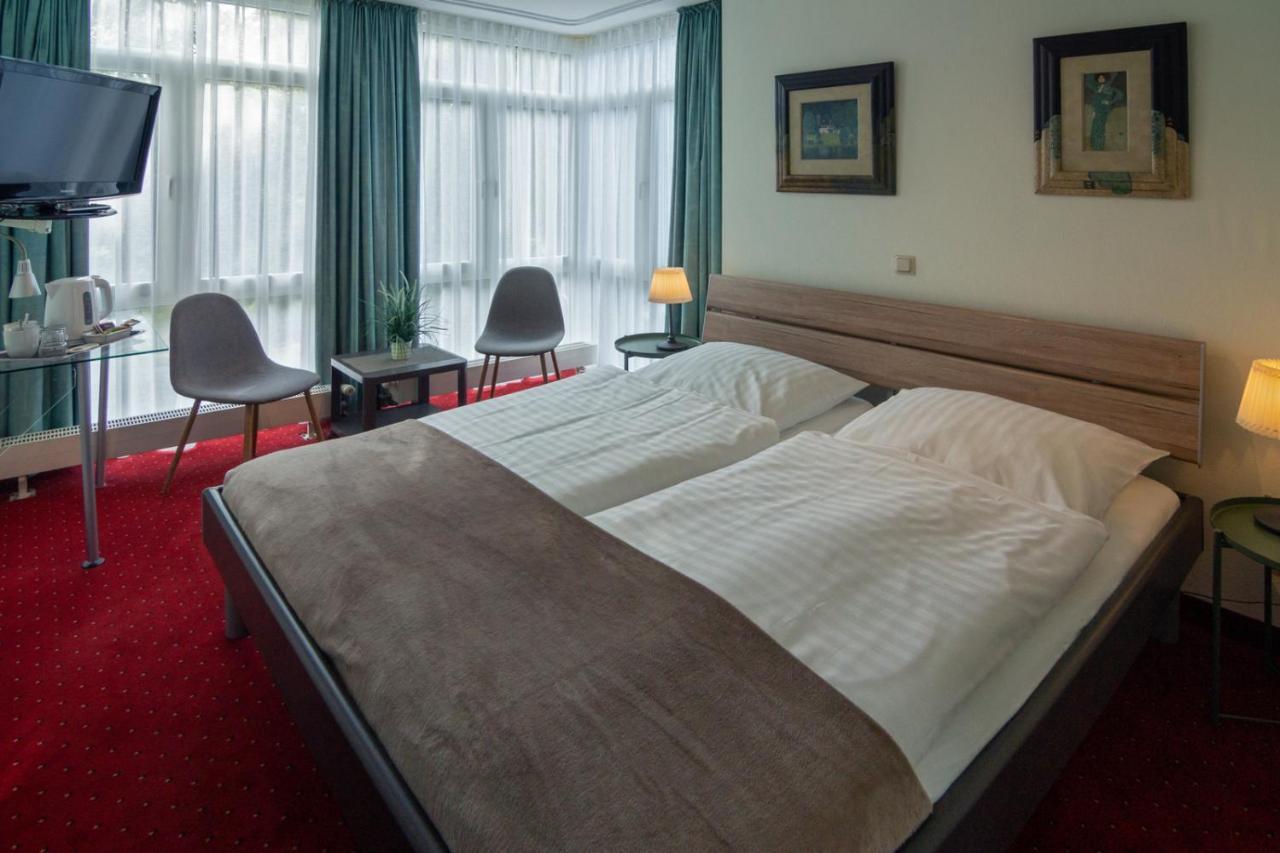 Hotel Am Elisabethufer 积发 外观 照片